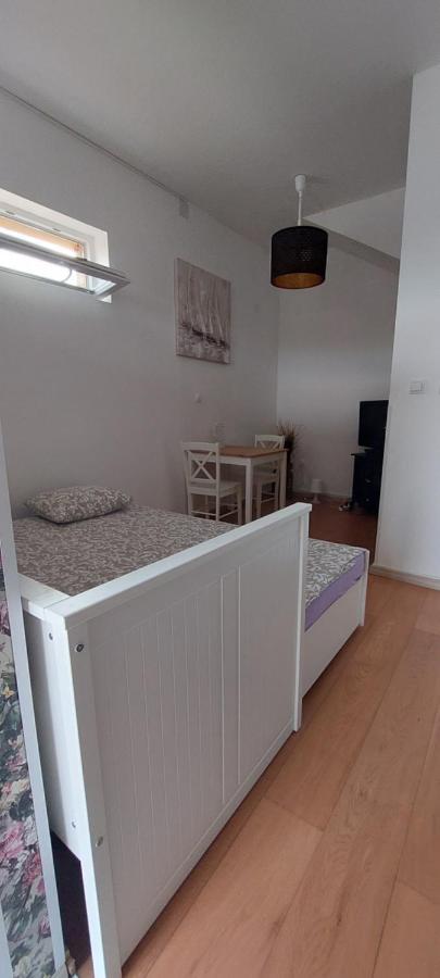 Studio Allure 1 Kornić Buitenkant foto